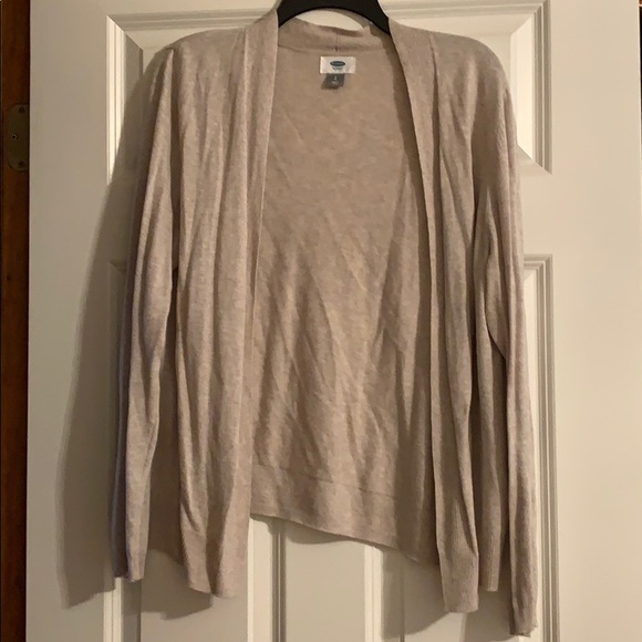 Cardigan - Picture 5 of 7